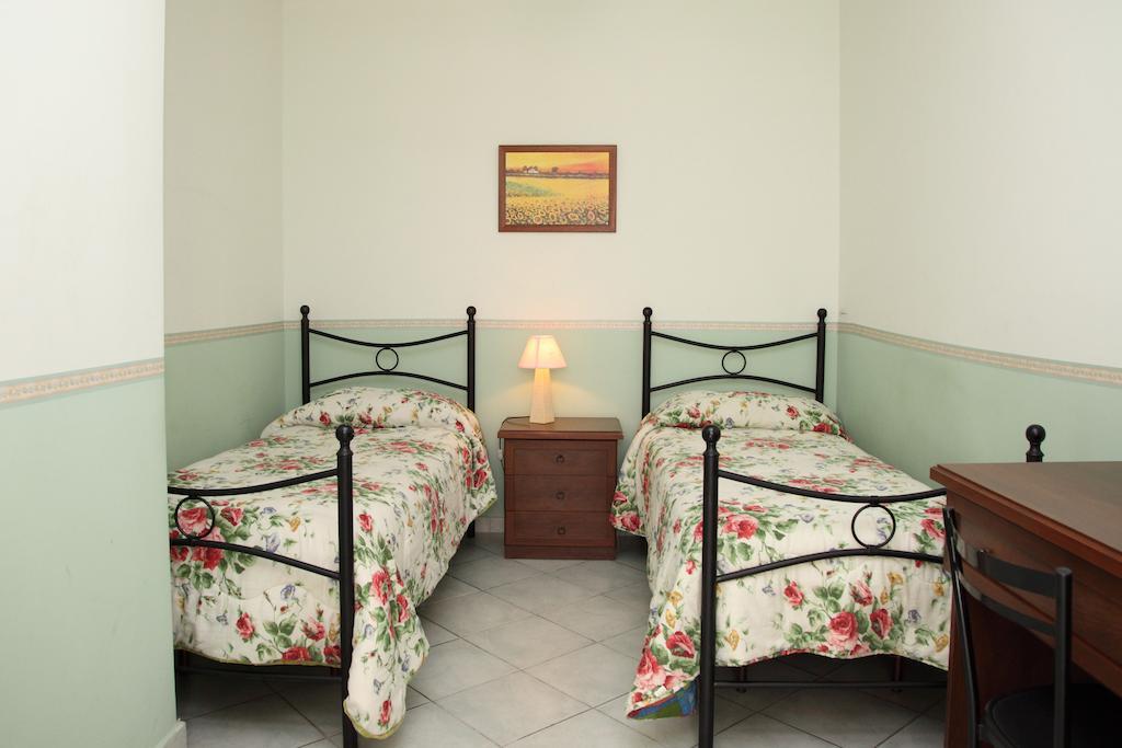 Bed And Breakfast Gigi Фурчі-Сікуло Екстер'єр фото